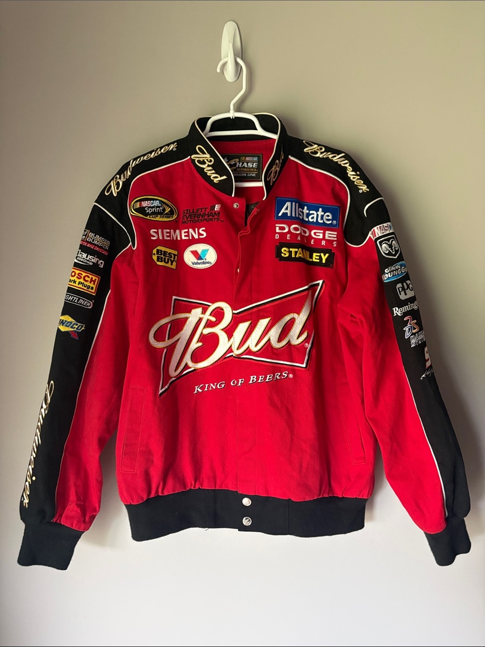NASCAR Chase Authentics 2009 Men’s Daytona 500 Budweiser Racing Jacket